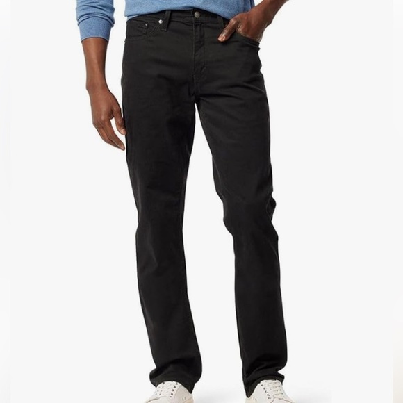 Levi Strauss Gold Signature Brand Athletic Men’s Jeans - Picture 4 of 16